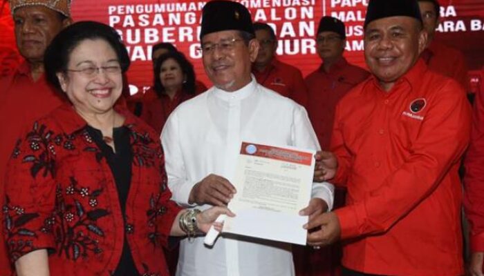 Tak Percaya Survei, AGK Yakin Jokowi Menang di Malut