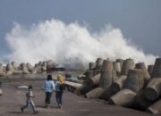 BMGK: Malut Waspada Gelombang Tinggi