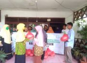 Ortom Muhammadiyah Halut Bag-bagi Sembako