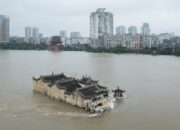 Usai Zona Merah Corona,  Kini Wuhan Zona Merah Banjir