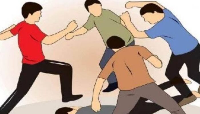 Oknum Perwira Polda Malut Bersama 2 Anaknya Diduga Keroyok Warga