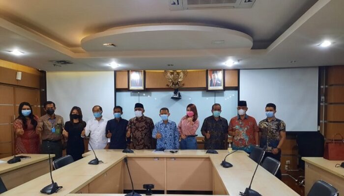 Komisi II DPRD Halut Temui Kemenhut Bahas PT. Nusa Newil