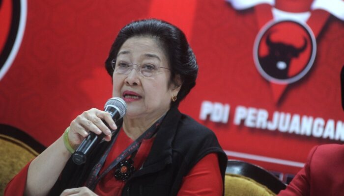 Megawati Bangga  PDIP Menang di Tikep