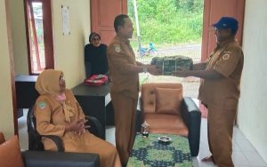 Salurkan Bantuan APD Untuk Sembilan BPP