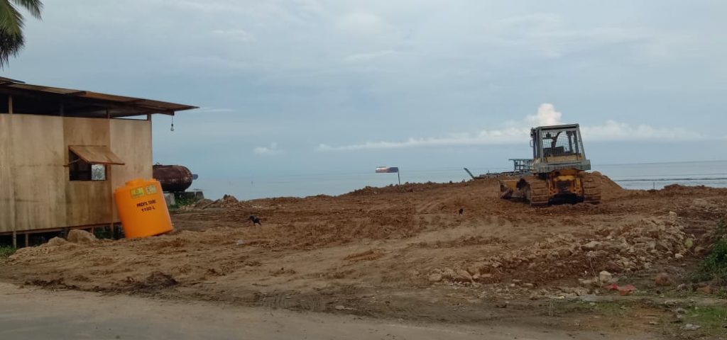 Pekerjaan Dermaga Feri Mulai Action