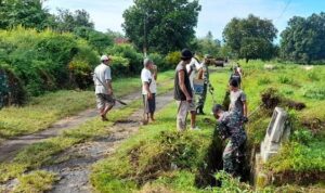 Koramil Galela Turun Tangan Cegah Banjir