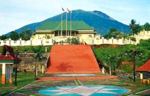 INTERNAL KELUARGA KESULTANAN TERNATE BERGOLAK