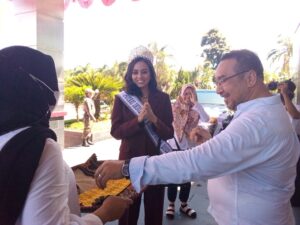 Calon Puteri Indonesia Minta Restu Hibualamo