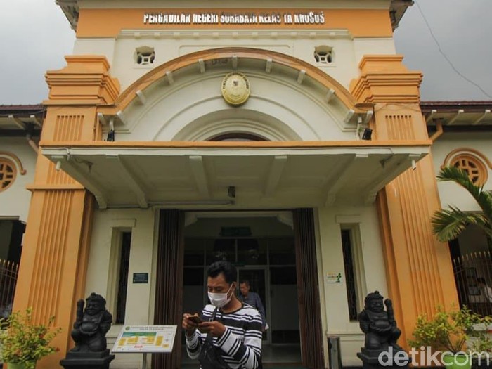 Lagi, Hakim PN Surabaya Segera Diadukan ke KPK, KY dan MA