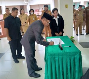 20 Pejabat Struktural Pemkab Halut Dirotasi