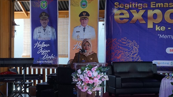 Wakili Gubernur Malut, Asisten II Resmikan Expo Segitiga Emas ke-2