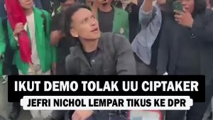 VIDEO : Ikut Demo Tolak UU Ciptaker, Jefri Nichol Lempar Tikus ke DPR