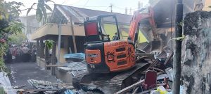 PN Ternate Eksekusi 4 Rumah Warga Kalumpang