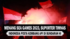 VIDEO : Menang Sea Games 2023, Suporter Timnas Indonesia Pesta Kembang Api di Bundaran HI