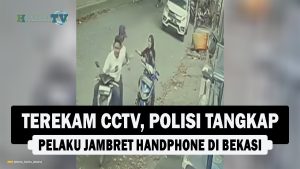 VIDEO : Terekam CCTV, Polisi Tangkap Pelaku Jambret Handphone di Bekasi