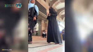 VIDEO : Viral, Selebgram Indonesia Nekat Berjoget TikTok di Mekkah