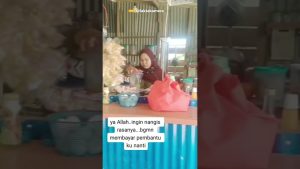 VIDEO : Curhatan Pedagang, Sampai Siang Belum Banyak Pelanggan