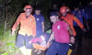 Wisatawan Asal Jakarta Nyaris Beku Di Puncak Gunung Gamalama