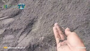 VIDEO : Proyek Jembatan Warimoi-Ngajam Disebut Asal Bikin, Sahril; Jika Tidak Diawasi, Proyek Umurnya Pendek