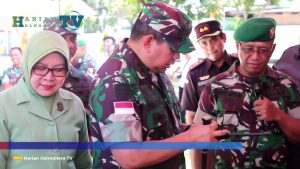 VIDEO : “Nila Babat” Kejutkan Pangdam XVI/Pattimura Saat Tinjau Stand UMKM Kodim 1508/Tobelo