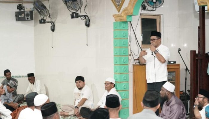 Safari Ramadhan ke Weda Tengah, Sekda Halteng Minta Warga Kawal Program Pemda