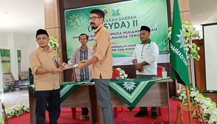 Supriono Sufrin Nahkoda Baru Pemuda Muhammadiyah Halteng, Arman Alting: Jalankan Amanah Sesuai Ketentuannya