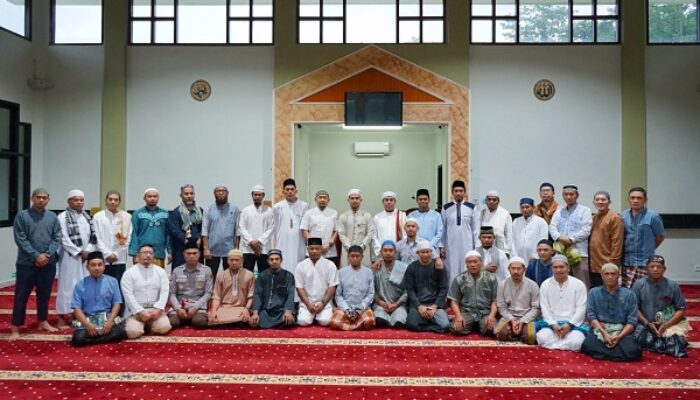 Rayakan Kebahagiaan Idul Adha 2024, Karyawan NHM Gelar Halal Bihalal Usai Sholat Bersama di Gosowong