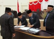 DPRD Sahkan APBD Halut 2025 Rp 1,1 T, Bupati Frans Apresiasi Semua Pihak