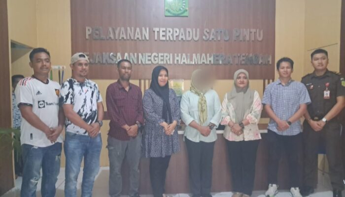Camat Pulau Gebe Ditangkap, Terancam Penjara Hingga Denda Jutaan