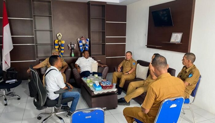 Dorong Pengembangan Olahraga Halteng, Munadi Kuker ke Dispora Ternate
