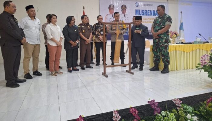 Buka Musrenbang RKPD 2026, Bupati Halut Minta Cetuskan Program Sesuai Visi-Misi