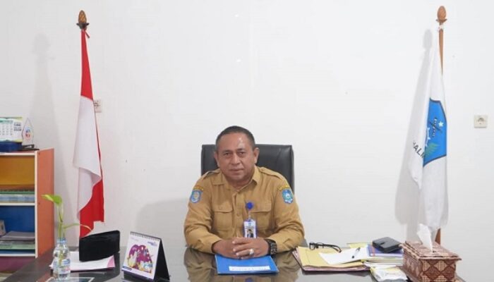 Kepala DLH Halut Diisukan ‘Sunat’ Gaji Tenaga Kebersihan, Yudhihard: Itu Tidak Benar