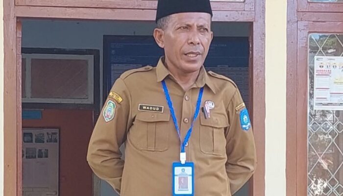 Camat Galbar Sesali Pemdes Soatabaru Gegara Pangkasan Penerima BLT-DD