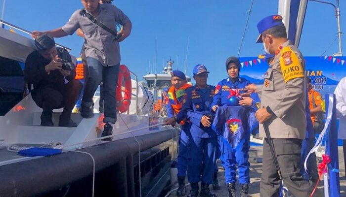 Kapal Ditpolairud Polda Malut Resmi Beroperasi