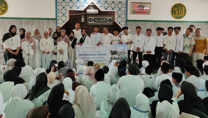 Haji Robert Antar Anak Yatim dan Yatim Piatu Menapaki Jalan Pendidikan Global