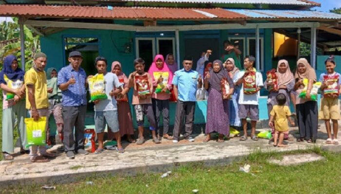 Puluhan Warga Kurang Mampu di Gorsel Dapat Sentuhan dari Pengurus DMI Halut