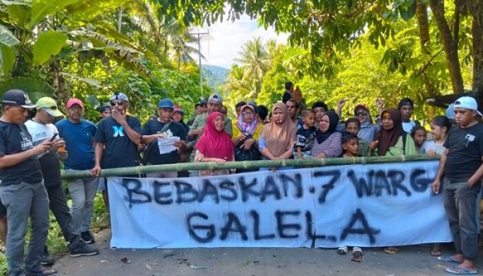 Warga Galela Blokade Jalan Trans Halbar-Halut, Tuntut Bebaskan 7 Terdakwa Hingga Desak PT TUB Minta Maaf