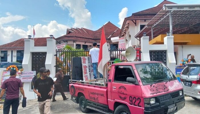 Demo Kasus Tunjangan DPRD Malut, FAK Desak Kejati Periksa Mantan Sekwan