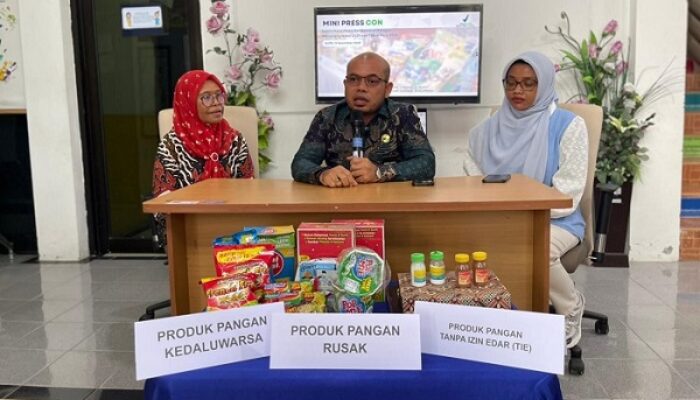 BPOM Malut Temukan Ratusan Produk Tak Layak Edar di Pasaran Tiga Daerah