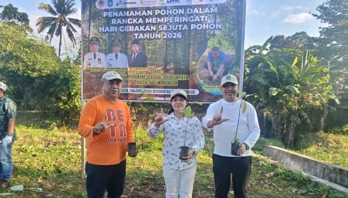 NHM Salurkan 400 Bibit Dukung Gerakan Sejuta Pohon di Halmahera Utara