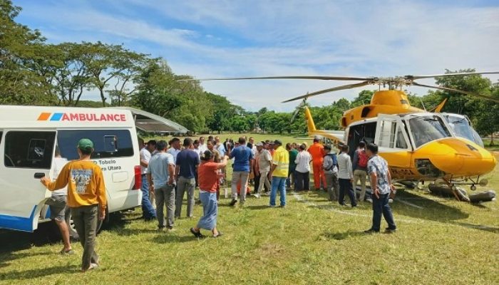 Tim NHM Peduli Terbangkan Pasien Herti Babua ke Manado, Keluarga Hingga Bupati Halut Apresiasi Program Haji Robert