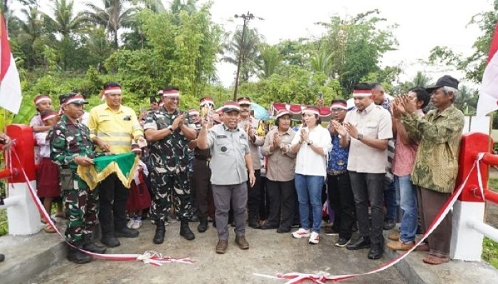 NHM Hadiri Peresmian Jembatan Hasil Program Karya Bakti TNI AD