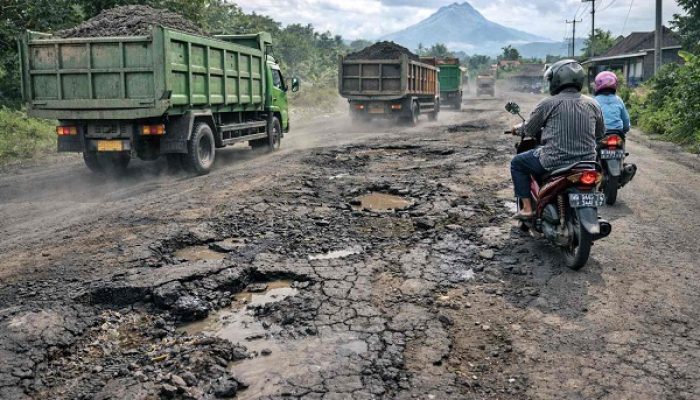 Kualitas Jalan Dama–Cera Senilai Rp11,27 M Diragukan, DPP IMM Minta APH Usut